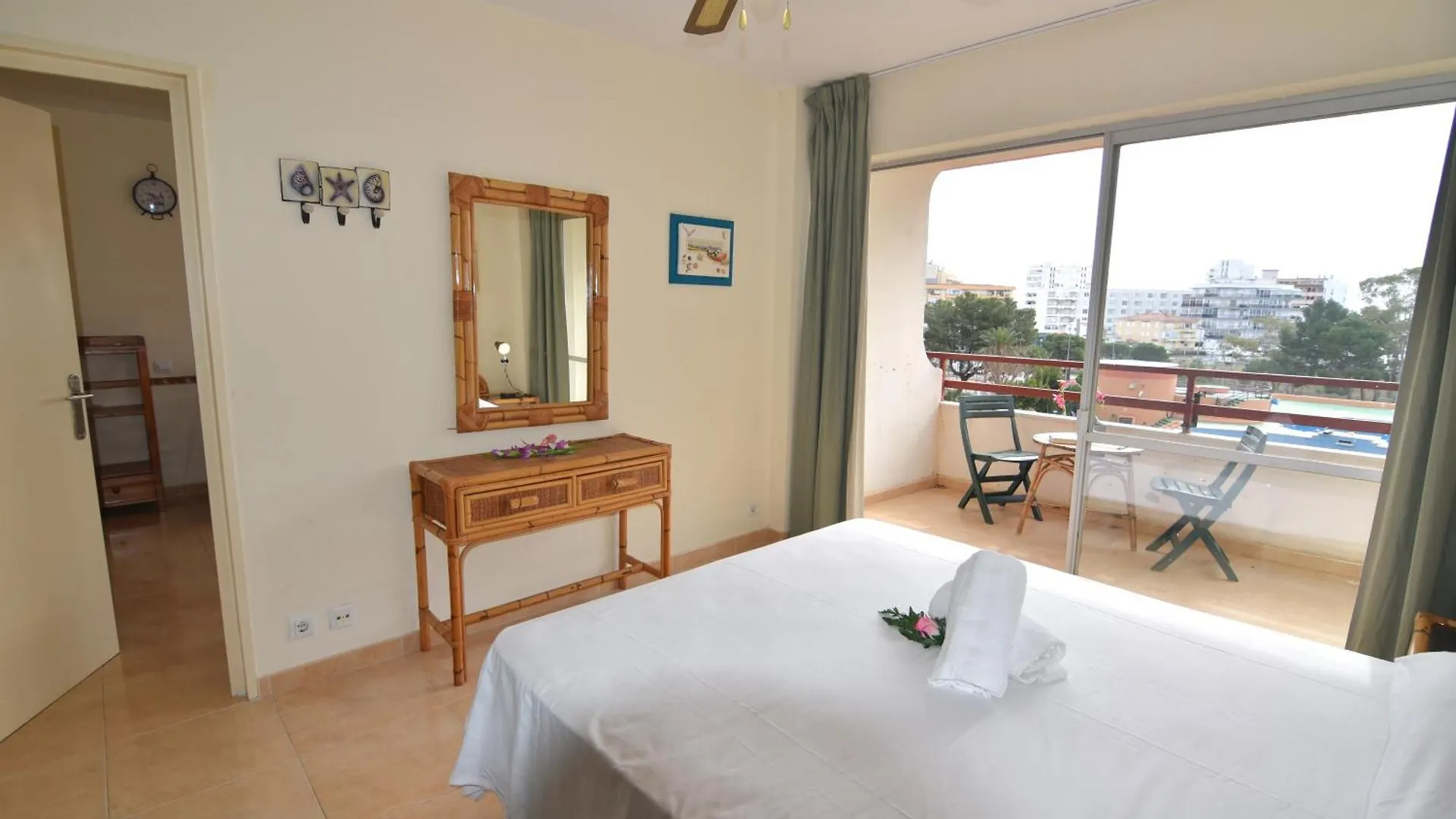 Rnet - 600 Tramuntana 02-21 Apartment Roses 0*,