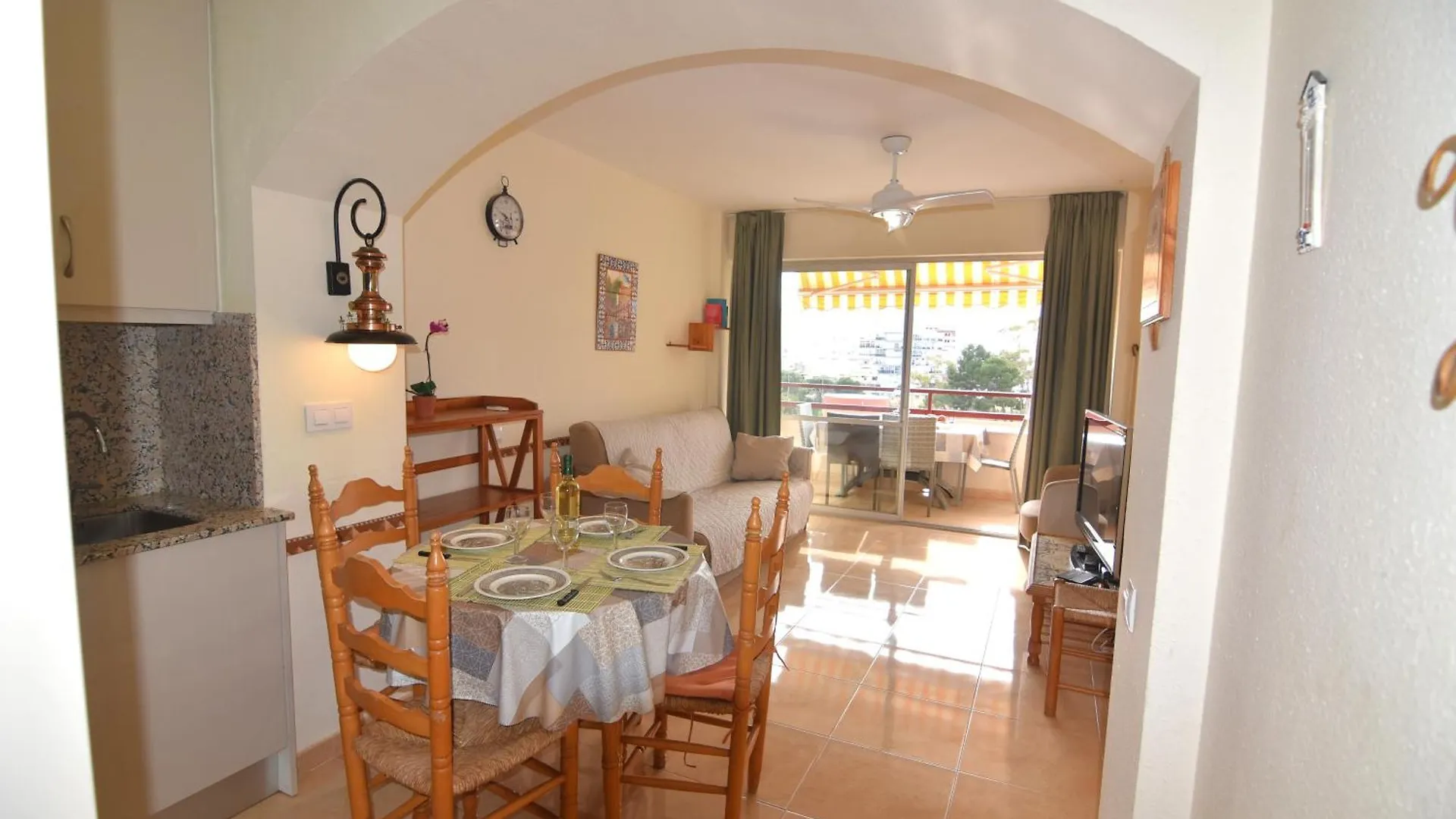 Rnet - 600 Tramuntana 02-21 Apartment Roses