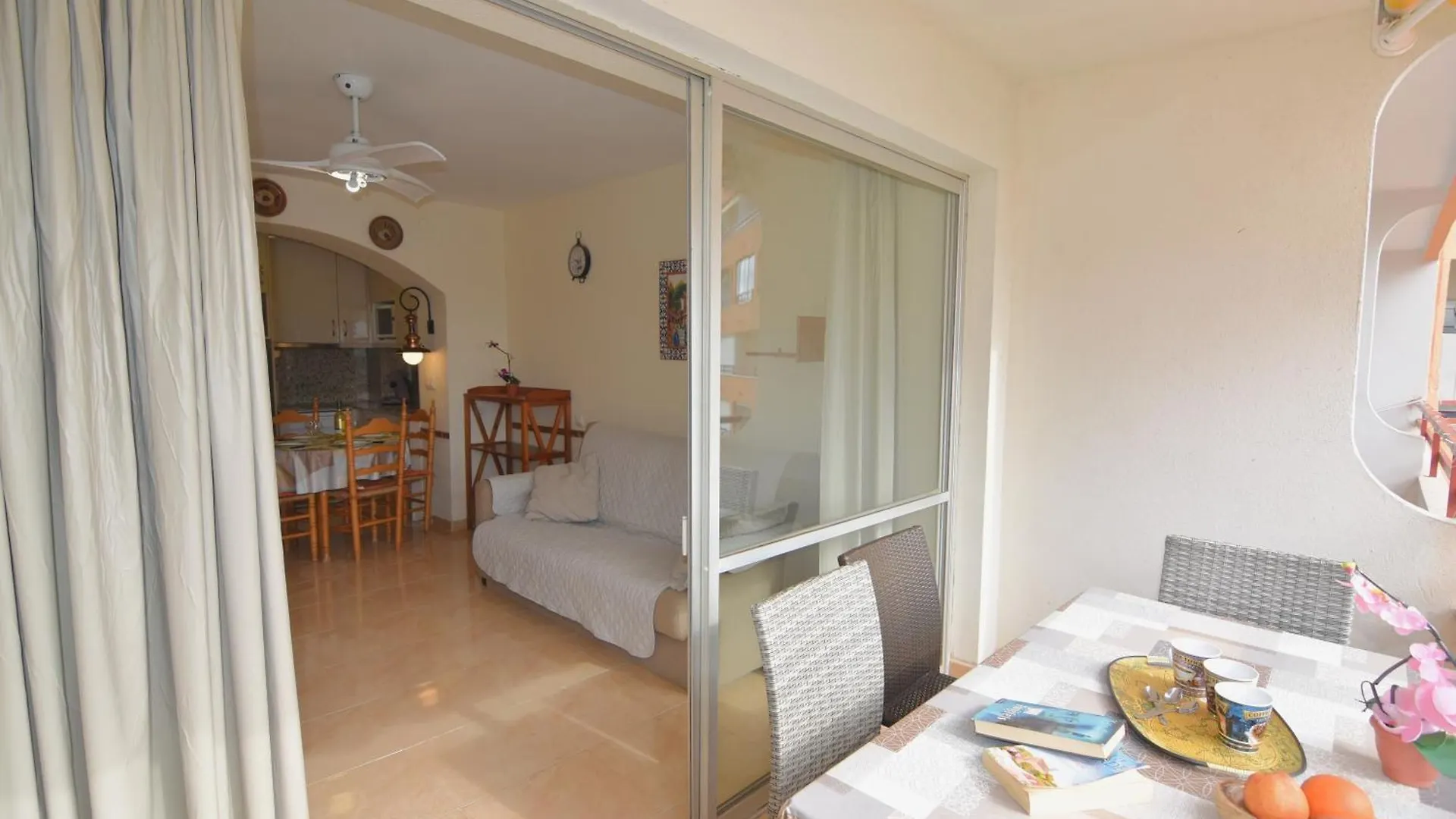 Rnet - 600 Tramuntana 02-21 Apartment Roses